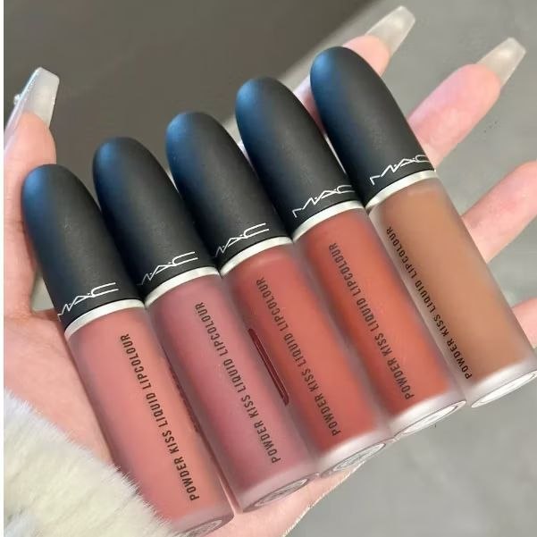 Batom Soft Mist Matte: Conforto e Estilo que Kabem no Seu Dia!